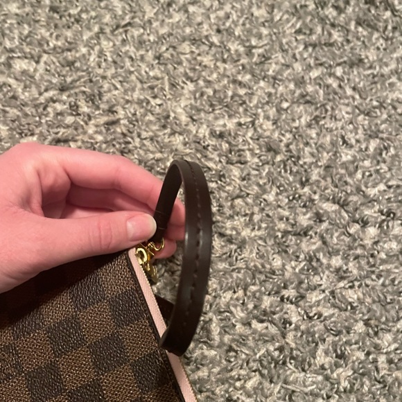 SOLD - Picture 5 of 8